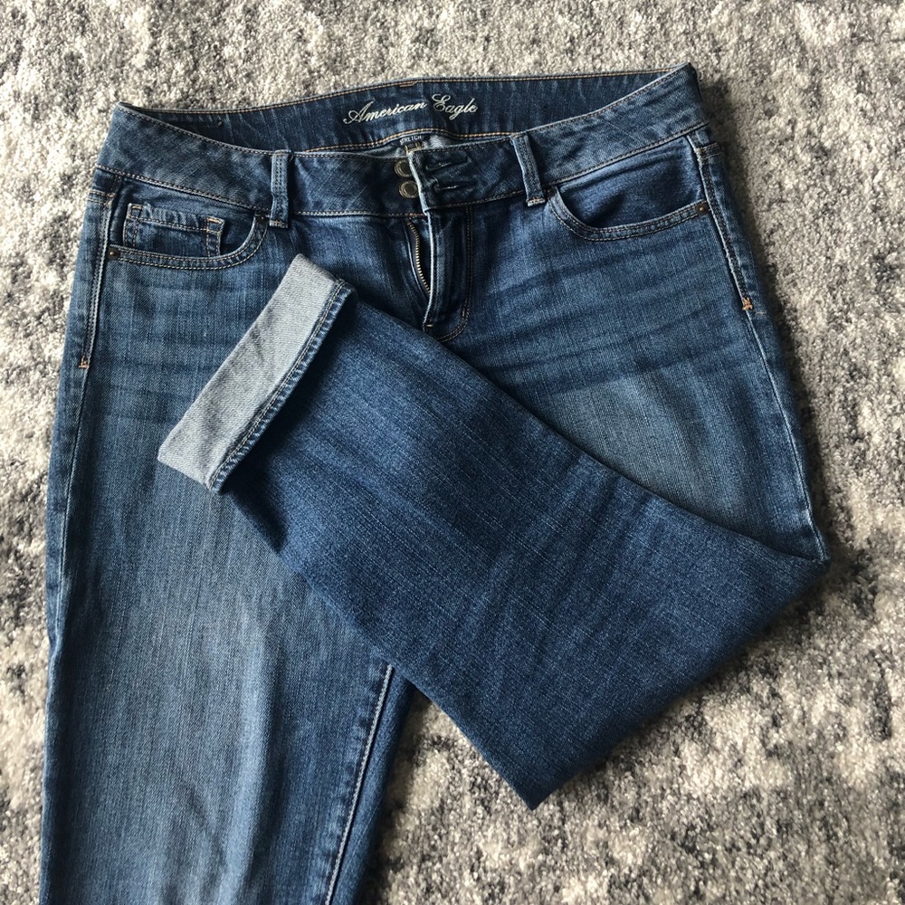 American Eagle Capri or Jeans.